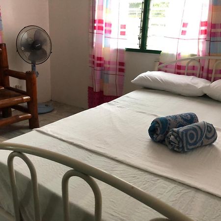 Puerto Galera Hostel Pokój zdjęcie