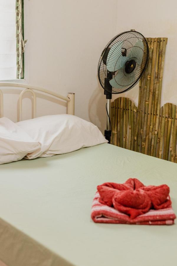 Puerto Galera Hostel Zewnętrze zdjęcie