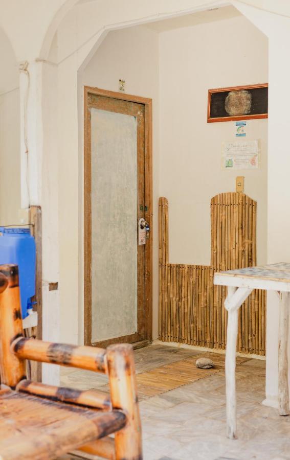 Puerto Galera Hostel Zewnętrze zdjęcie